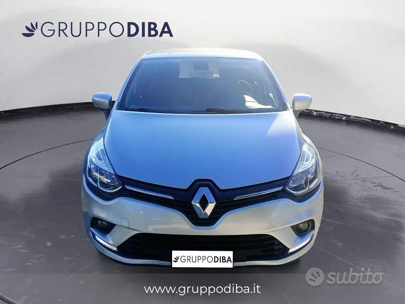 Renault Clio 2018 photo 2
