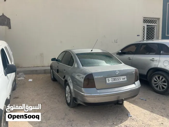 Volkswagen Passat 2004 photo 2