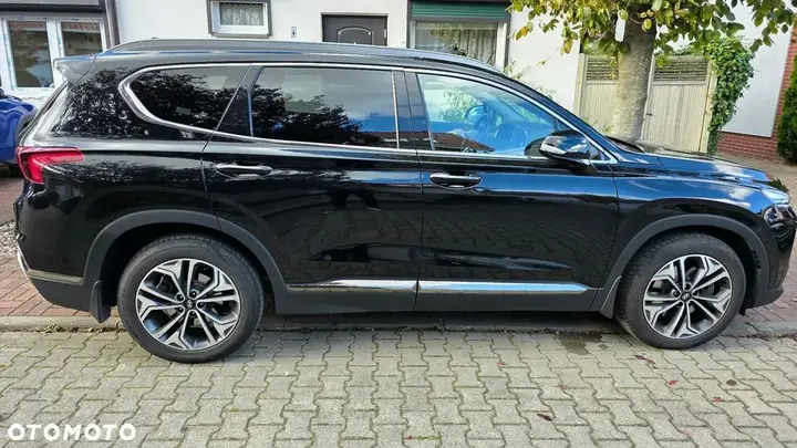 Hyundai Santa Fe 2018 photo 2