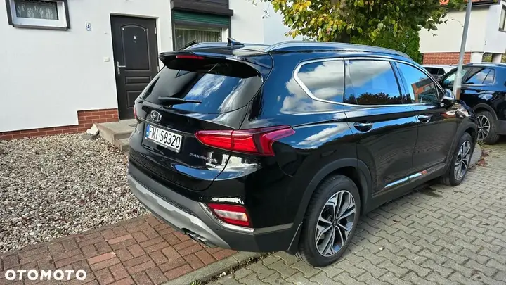 Hyundai Santa Fe 2018 photo 3