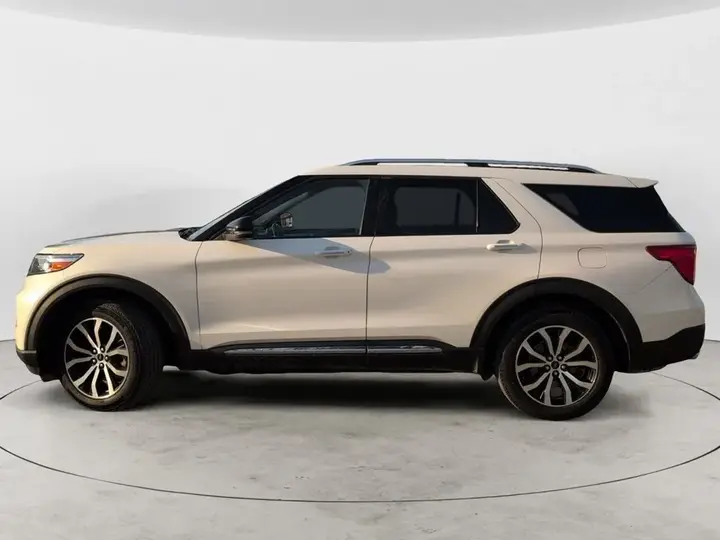 Ford Explorer 2020 photo 3
