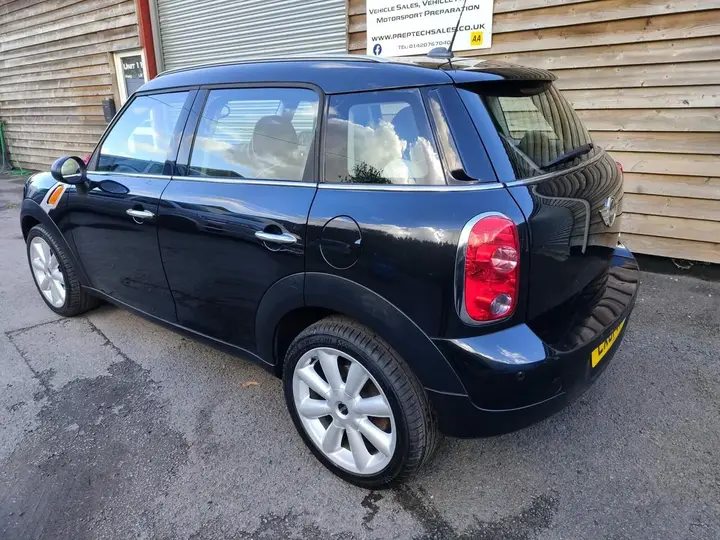 Mini Countryman 2012 photo 3