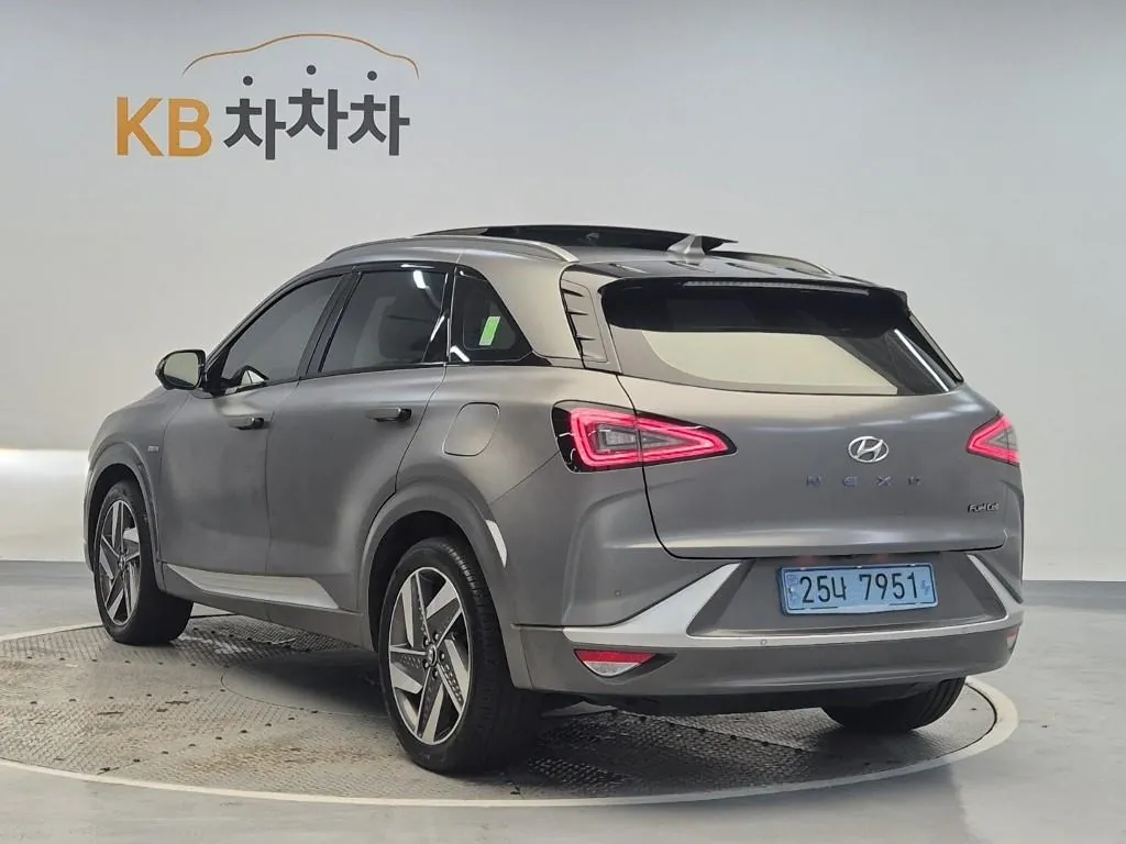 Hyundai Nexo 2019 photo 2