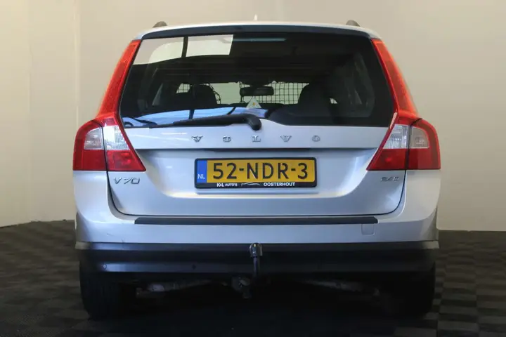 Volvo V70 2009 photo 5