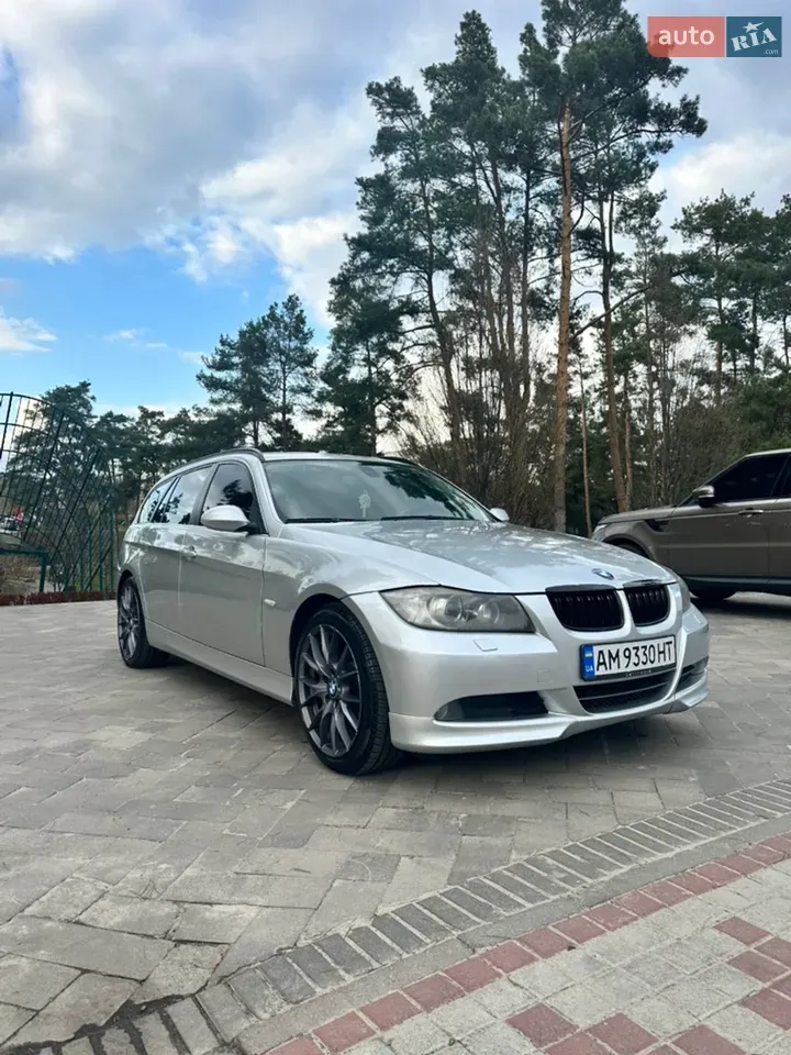BMW 3 Series 2005 photo 5