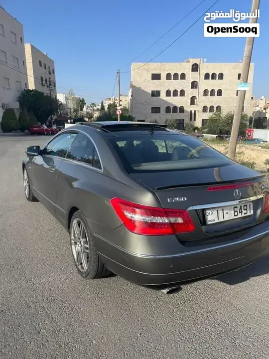 Mercedes-Benz E-Class 2010 photo 4