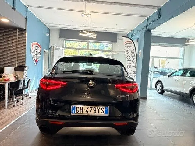 Alfa Romeo Stelvio 2022 photo 5