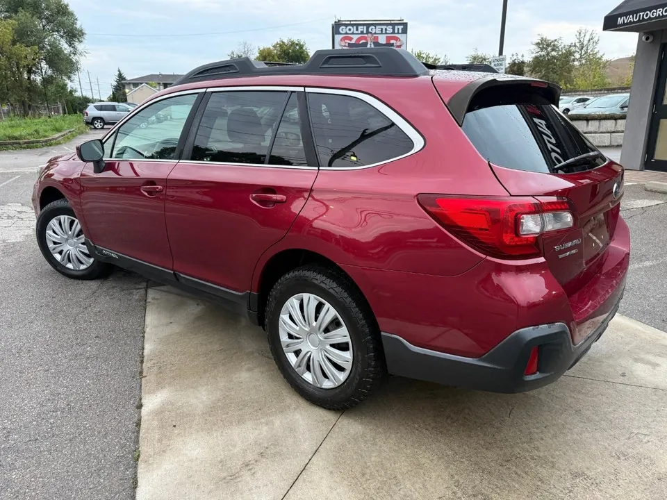 Subaru Outback 2018 photo 3