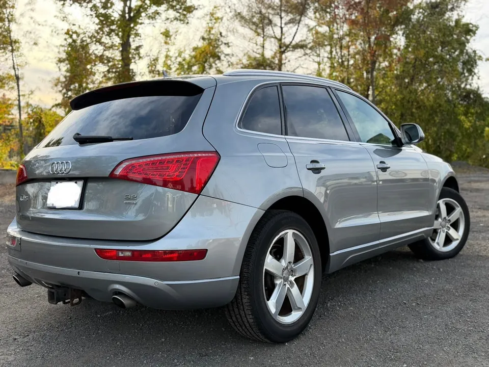 Audi Q5 2010 photo 3