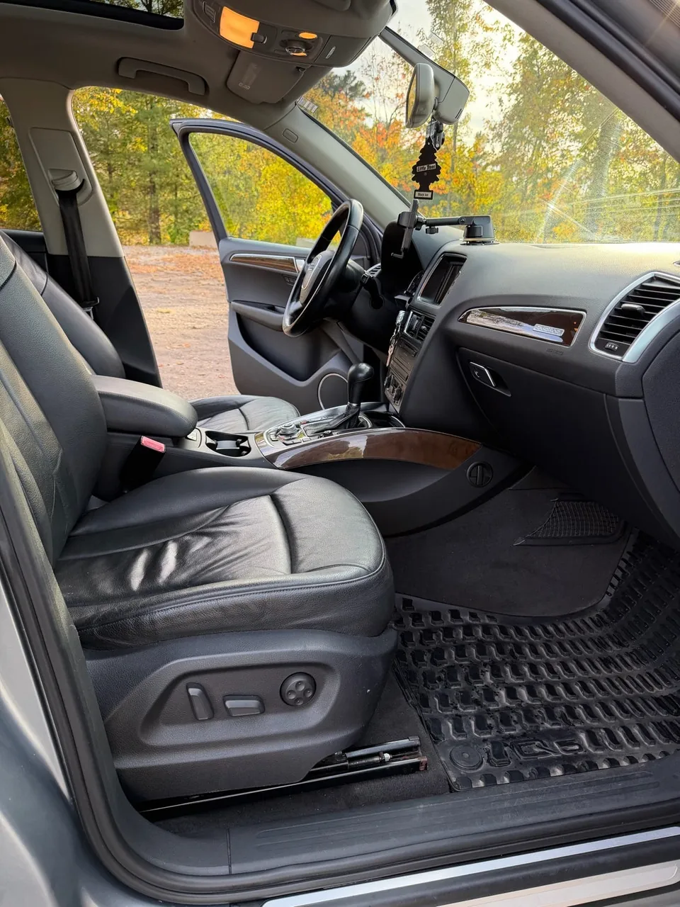 Audi Q5 2010 photo 5