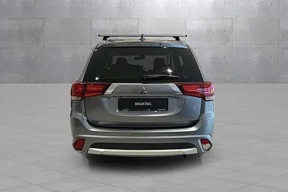 Mitsubishi Outlander 2018 photo 4
