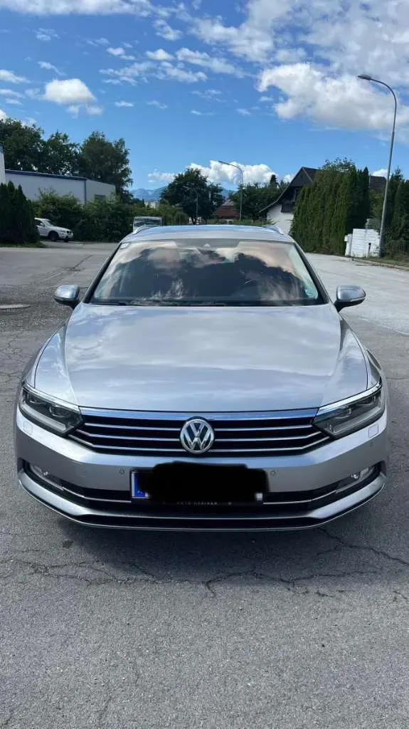 Volkswagen Passat 2017 photo 2