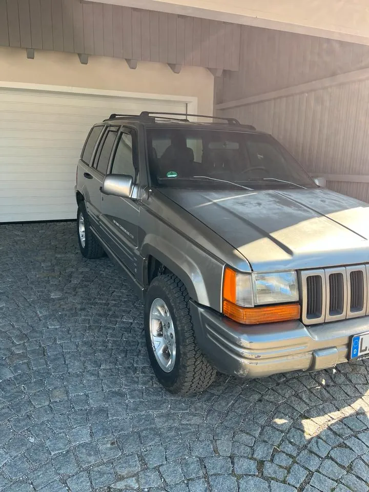 Jeep Grand Cherokee
