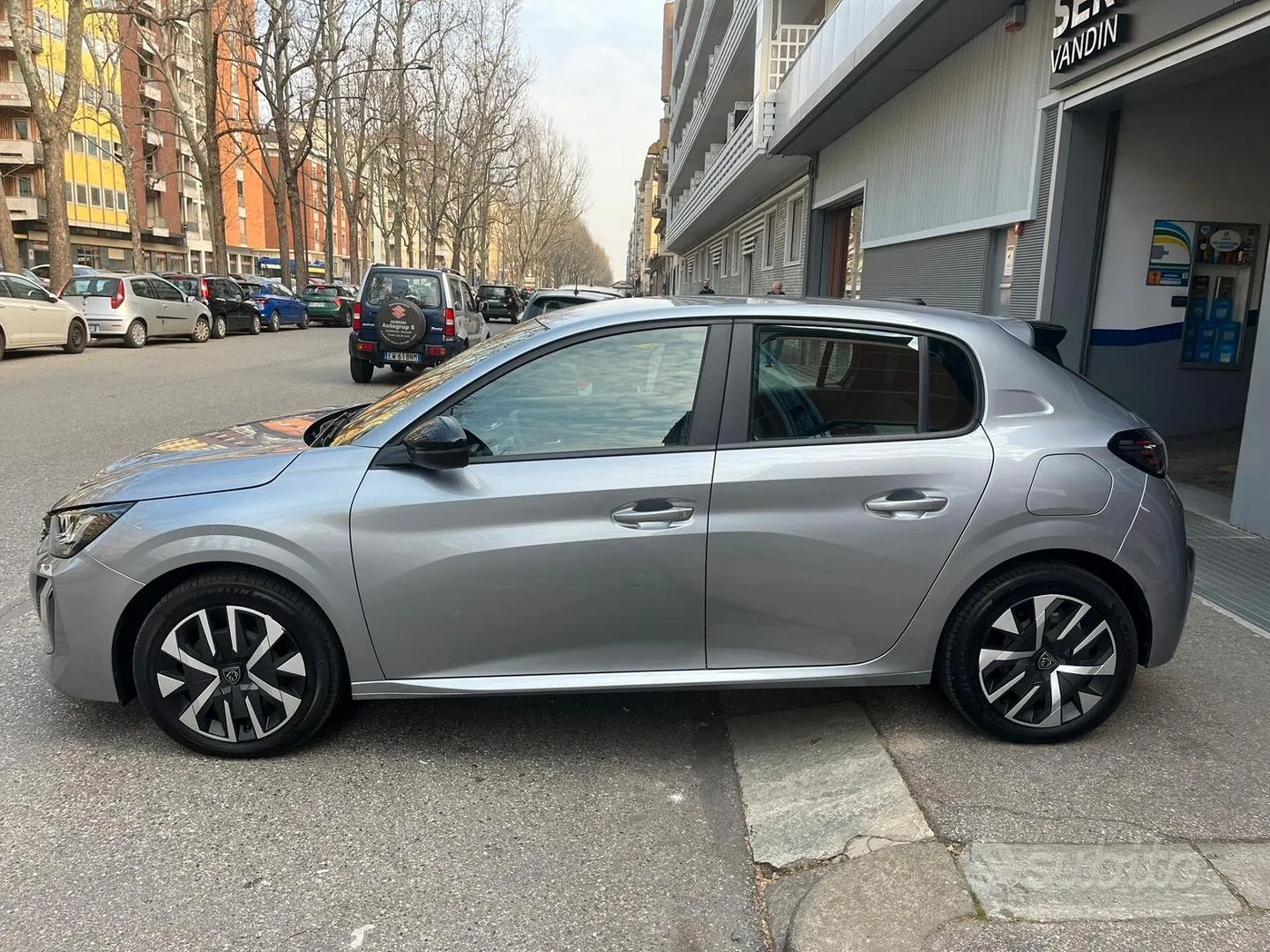 Peugeot 208 2025 photo 4