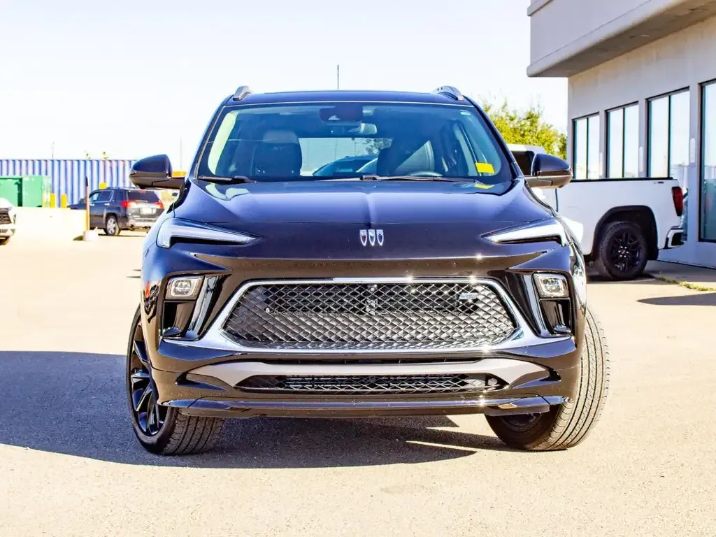 Buick Encore 2026 photo 3