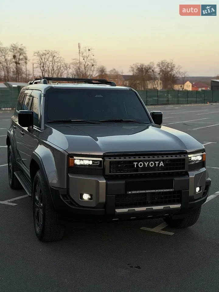 Toyota Land Cruiser Prado 2024 photo 2