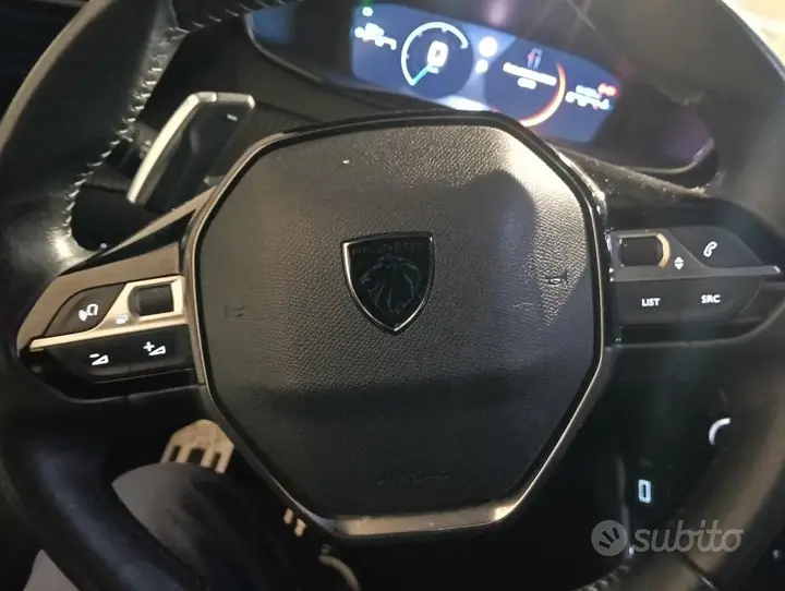 Peugeot 2008 2023 photo 5