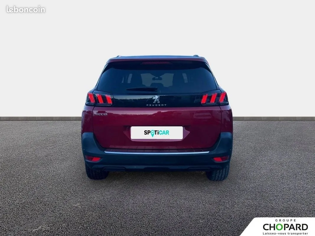 Peugeot 5008 2022 photo 5