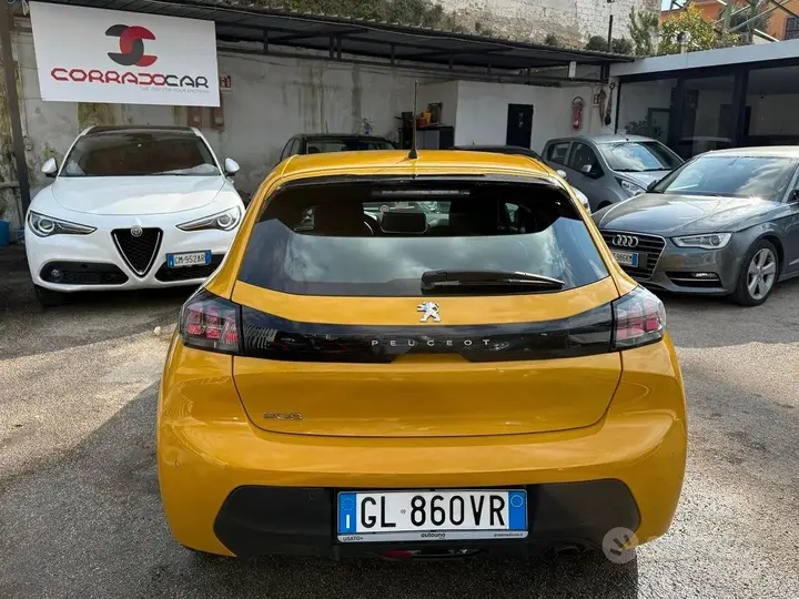 Peugeot 208 2022 photo 5