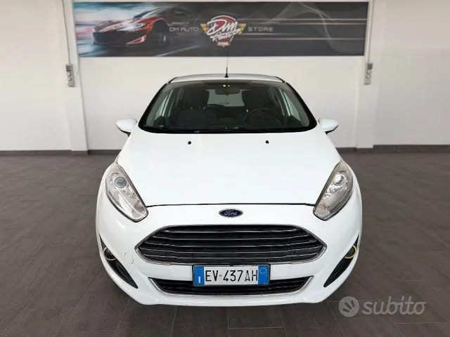 Ford Fiesta 2014 photo 2
