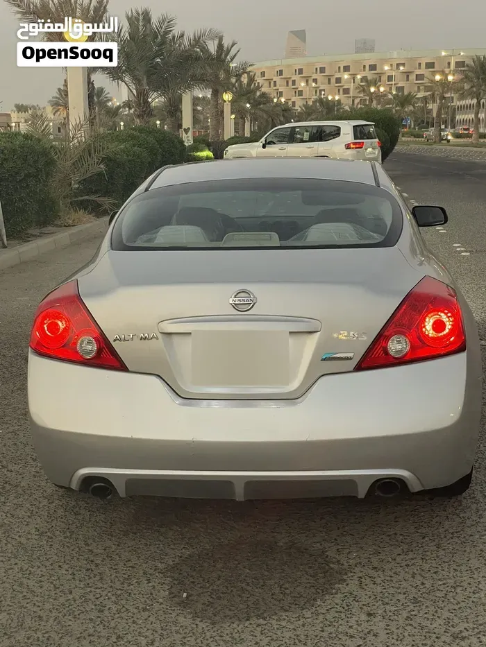 Nissan Altima 2012 photo 3