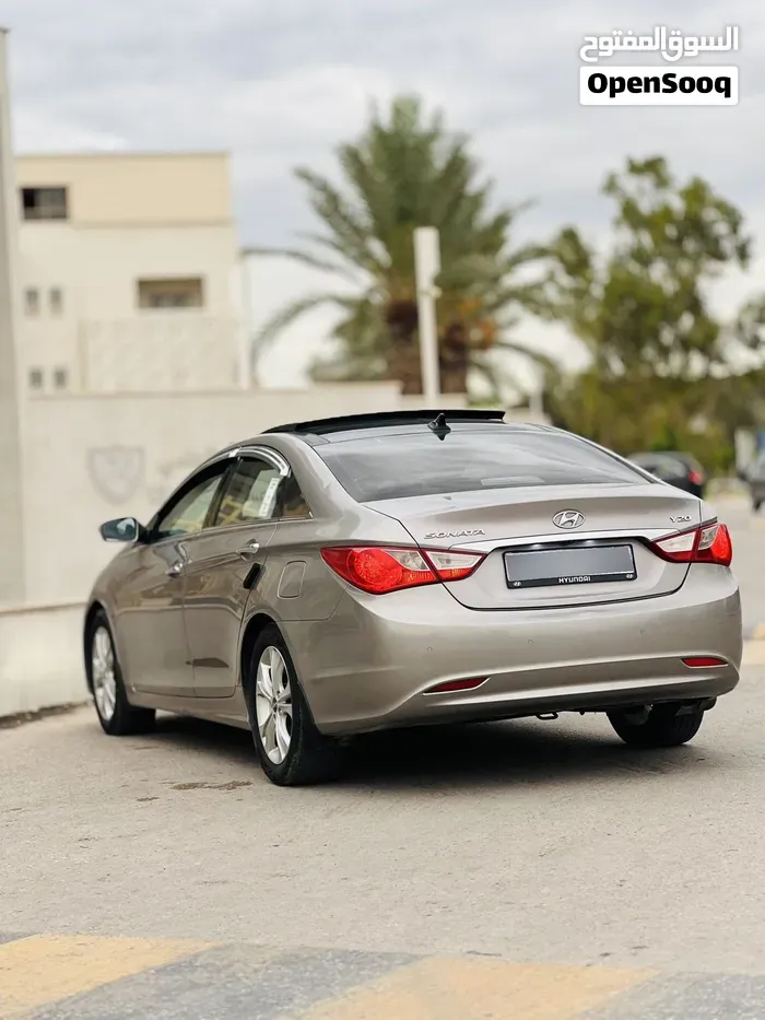 Hyundai Sonata 2012 photo 4