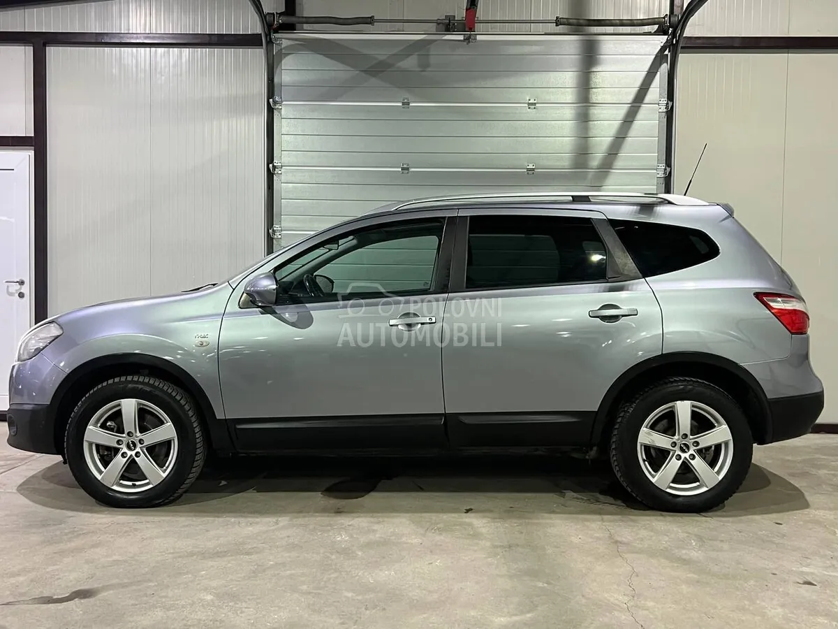 Nissan Qashqai 2010 photo 5