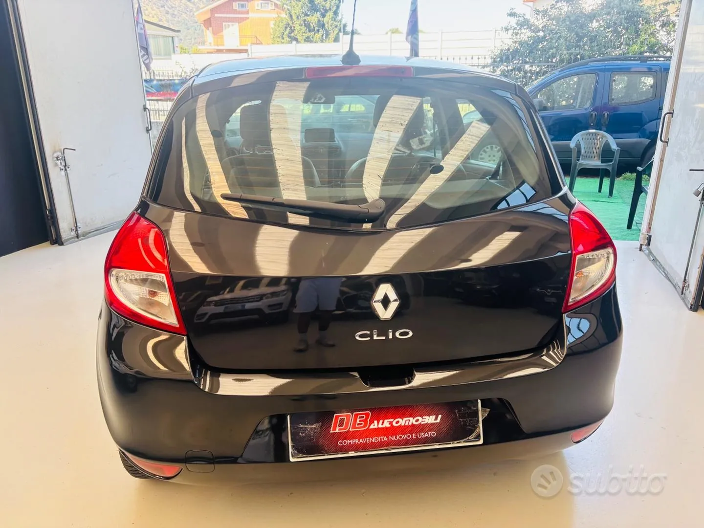 Renault Clio 2011 photo 4