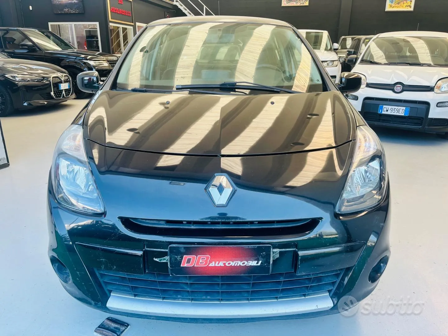Renault Clio 2011 photo 3