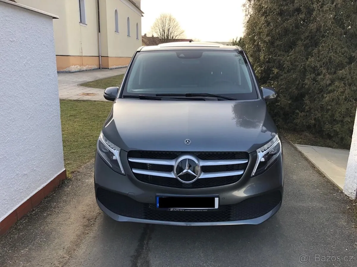 Mercedes-Benz V300 Xl 2020 photo 2