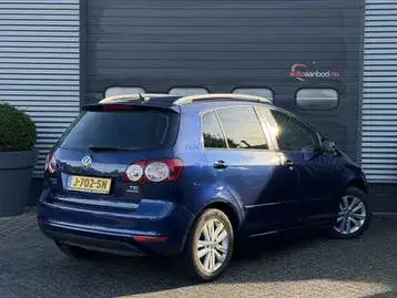 Volkswagen Golf Plus 2011 photo 2