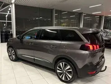 Peugeot 5008 2018 photo 2