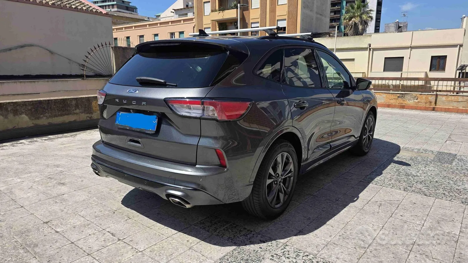 Ford Kuga 2022 photo 3