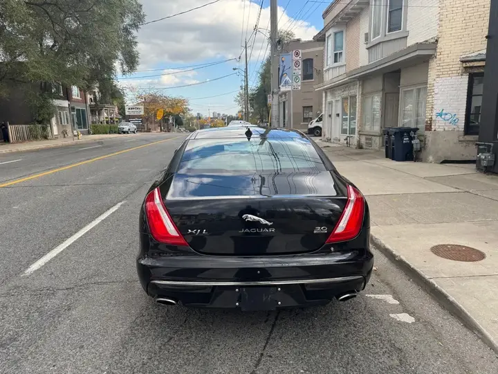 Jaguar Xj 2017 photo 5
