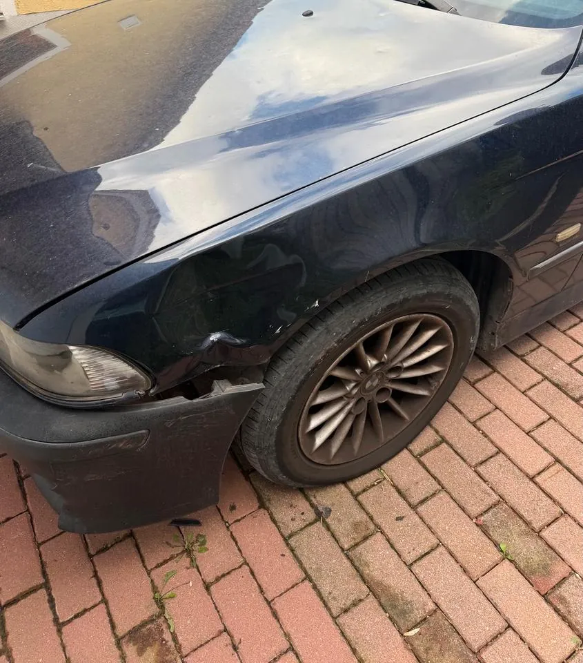 BMW 520I