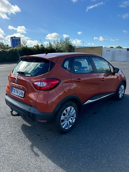 Renault Captur 2014 photo 2