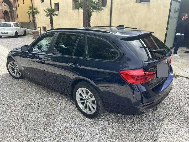 BMW 320 2016 photo 3