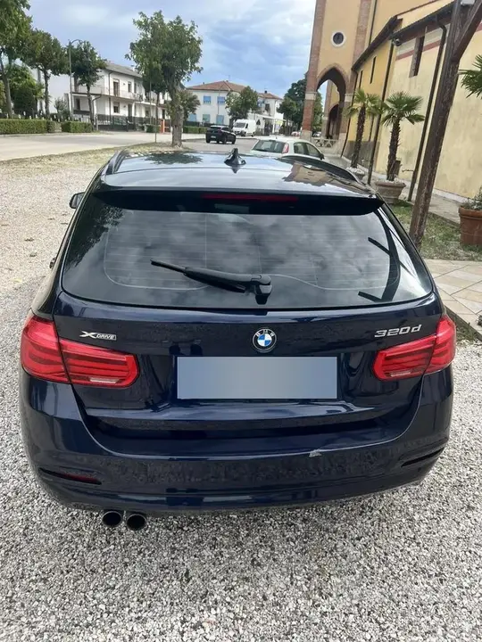 BMW 320 2016 photo 2