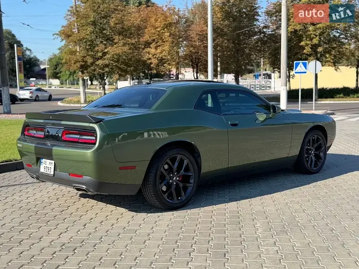 Dodge Challenger 2018 photo 3