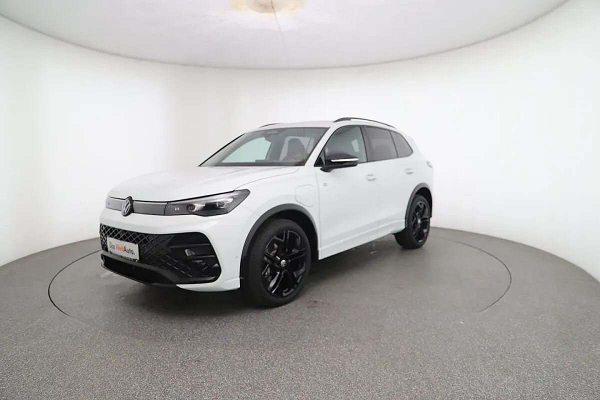 Volkswagen Tiguan 2025 photo 2