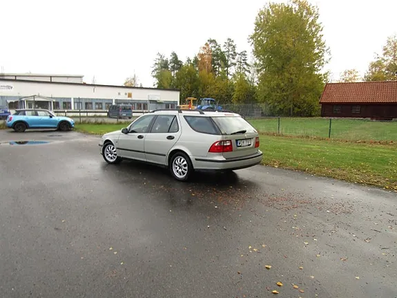 Saab 9-5 2005 photo 3