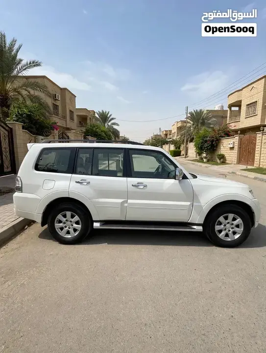 Mitsubishi Pajero 2015 photo 3