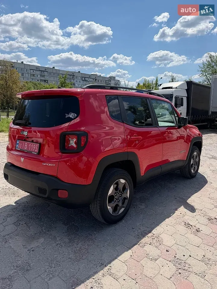 Jeep Renegade 2017 photo 4