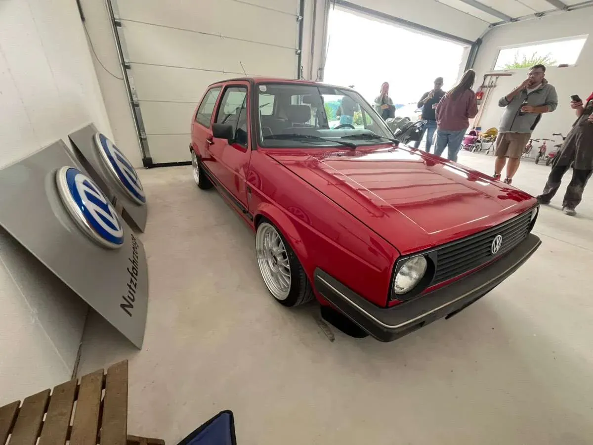 Volkswagen Golf 1987 photo 2