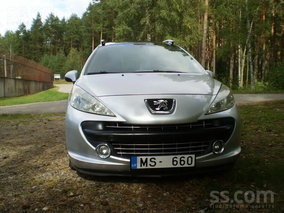 Peugeot 207 2009 photo 5