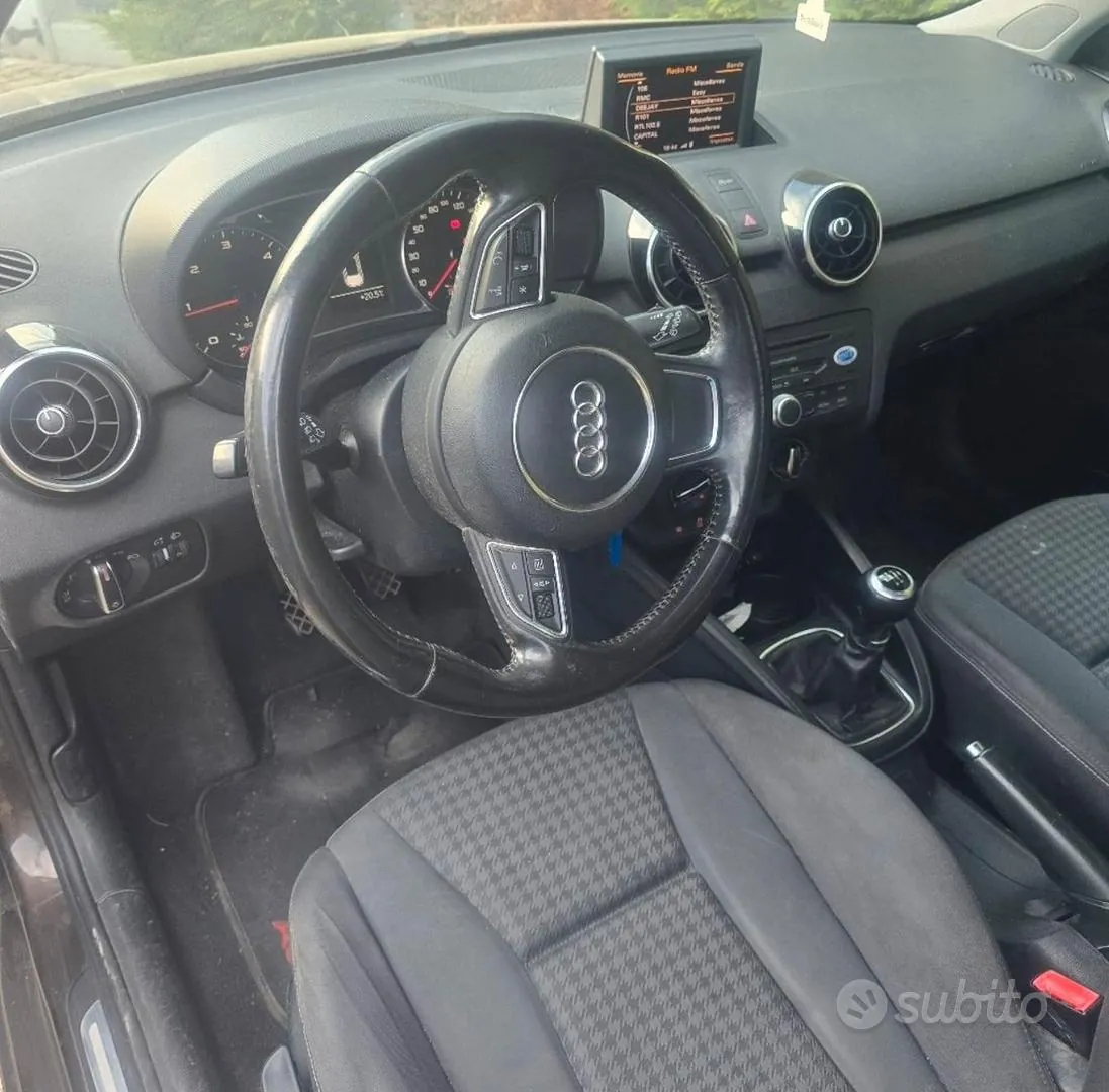 Audi A1 2012 photo 4