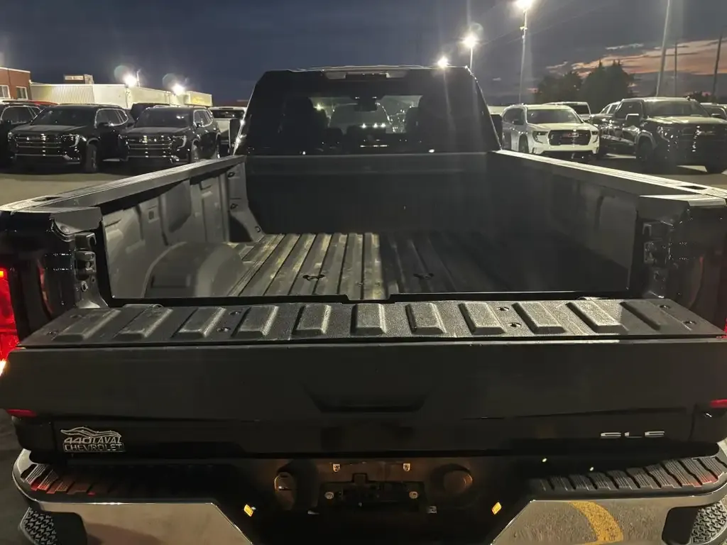 GMC Sierra 2500Hd 2024 photo 4