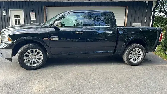 Dodge Ram 1500 2018 photo 2