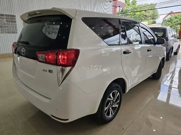Toyota Innova 2022 photo 5