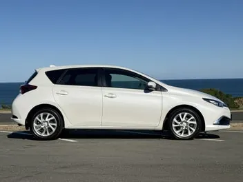 Toyota Corolla 2017 photo 4